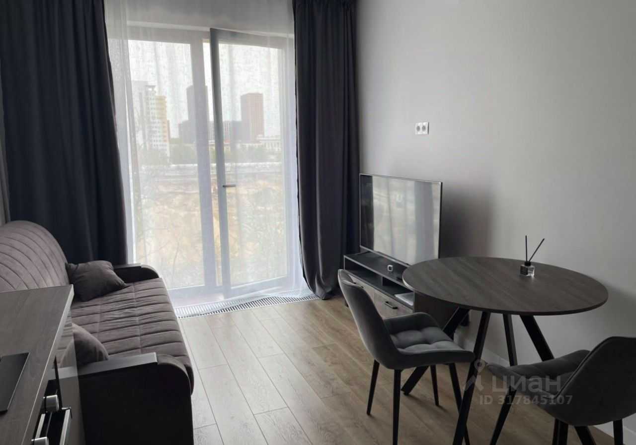 1-комнатная квартира, 35 м² — фотография 2
