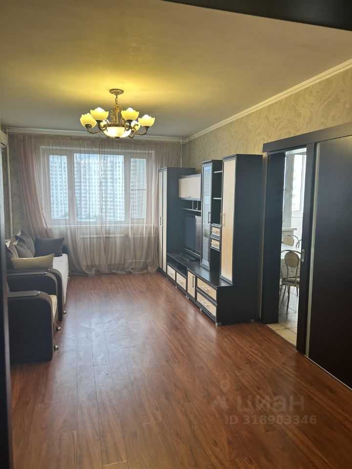 4-комнатная квартира, 104 м² — фотография 3