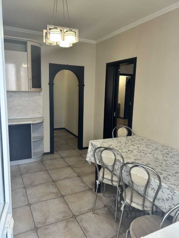 4-комнатная квартира, 104 м² — фотография 2