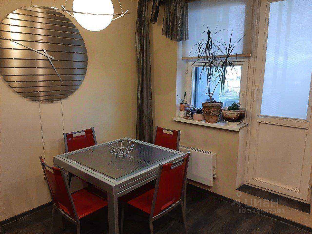 2-комнатная квартира, 65 м² — фотография 3