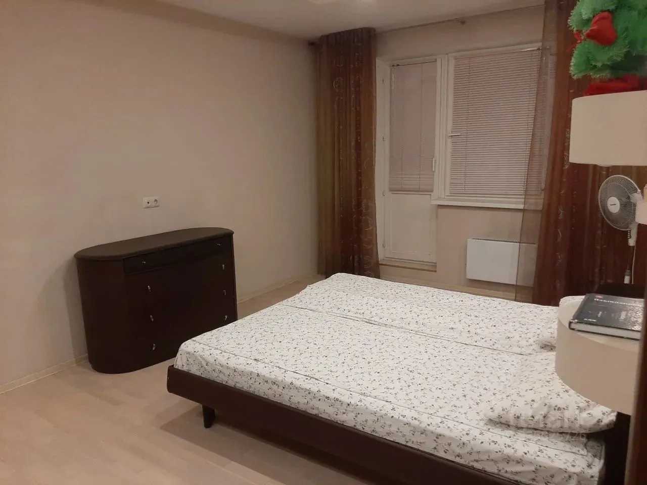 2-комнатная квартира, 64 м² — фотография 2