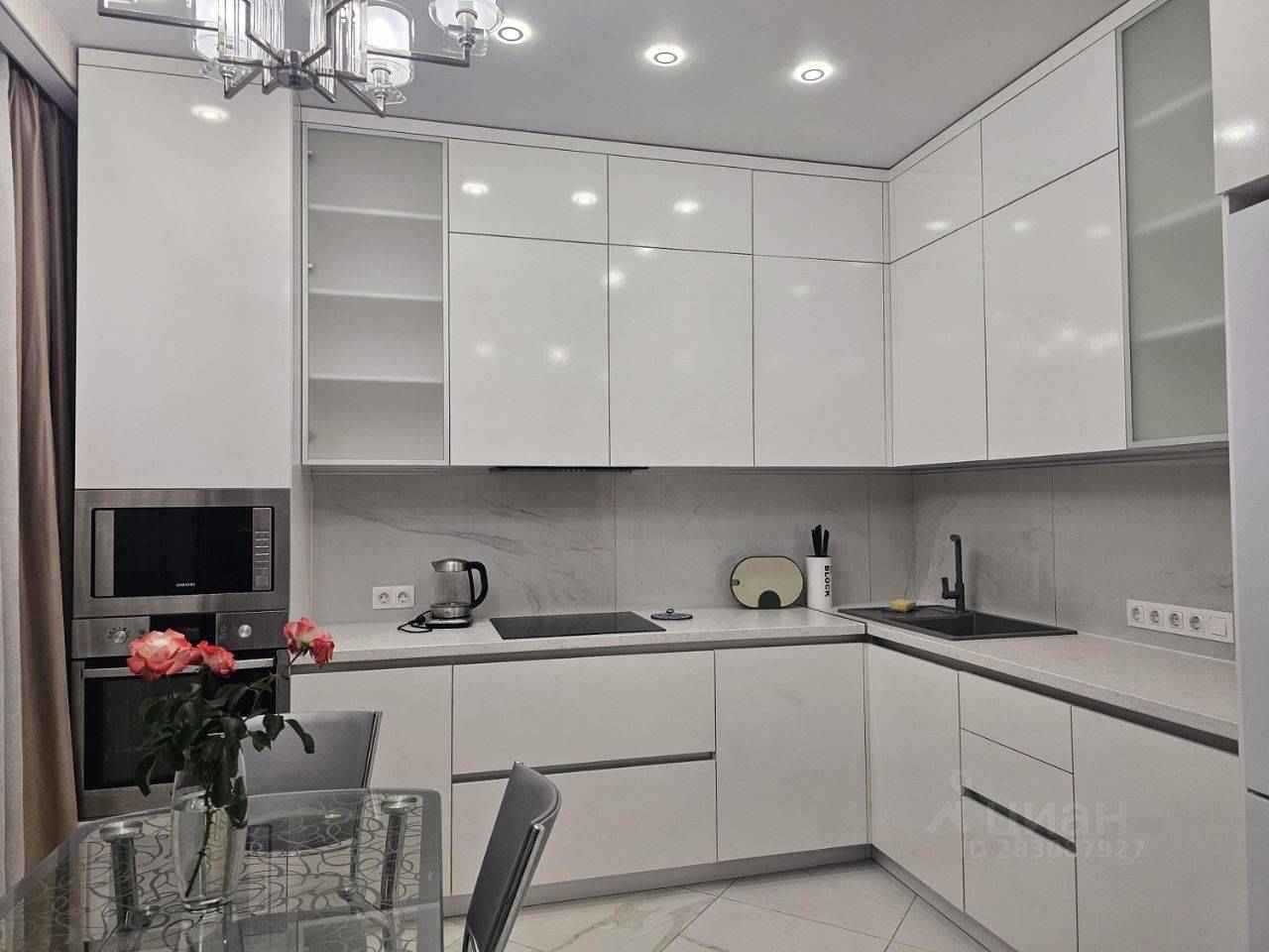 2-комнатная квартира, 56 м² — фотография 3