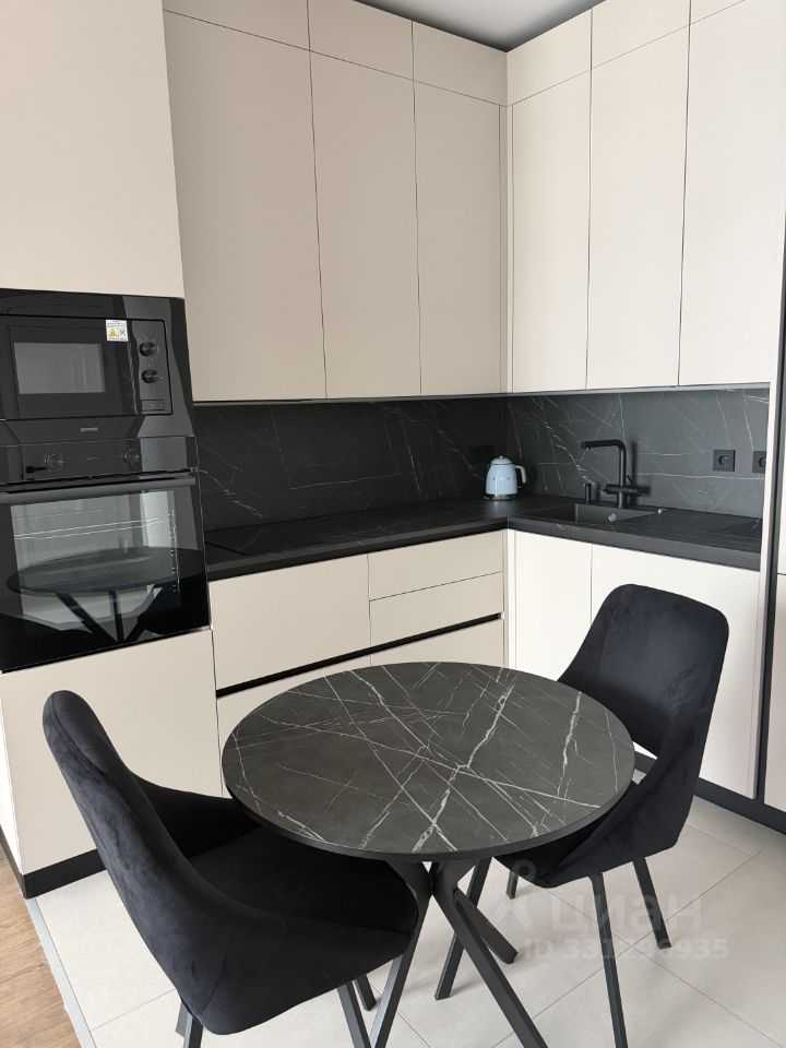 1-комнатная квартира, 38 м² — фотография 2