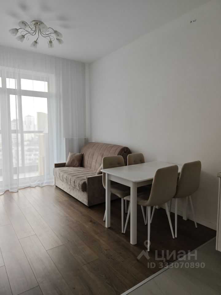 2-комнатная квартира, 37 м² — фотография 2