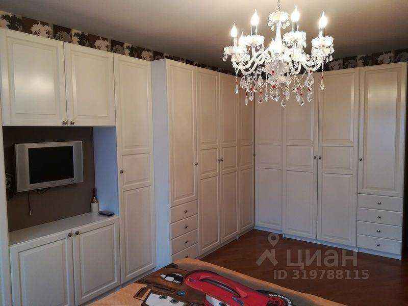 4-комнатная квартира, 120 м² — фотография 3