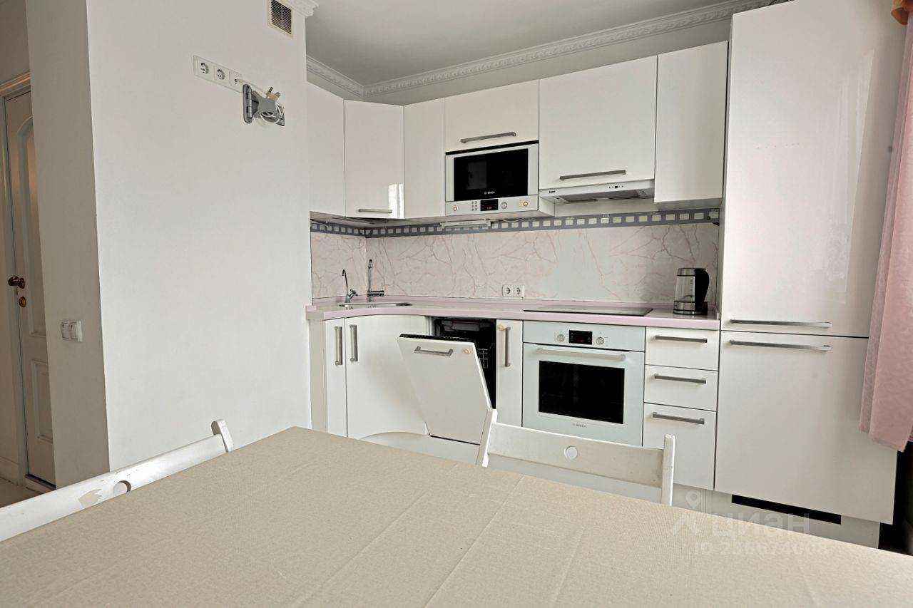 3-комнатная квартира, 75 м² — фотография 2