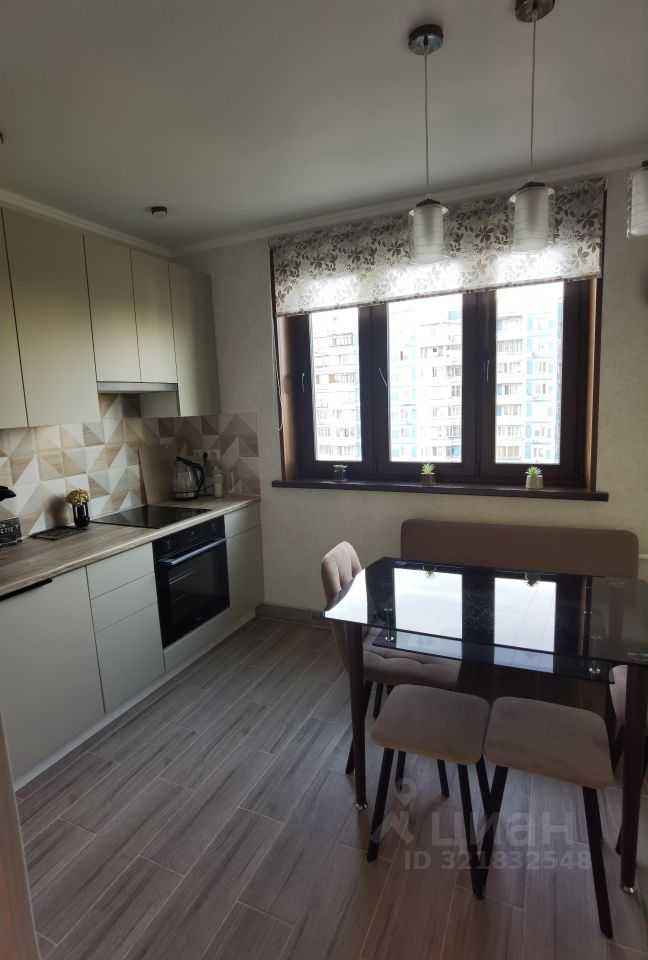 3-комнатная квартира, 75 м² — фотография 2