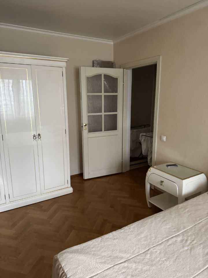 2-комнатная квартира, 54 м² — фотография 3