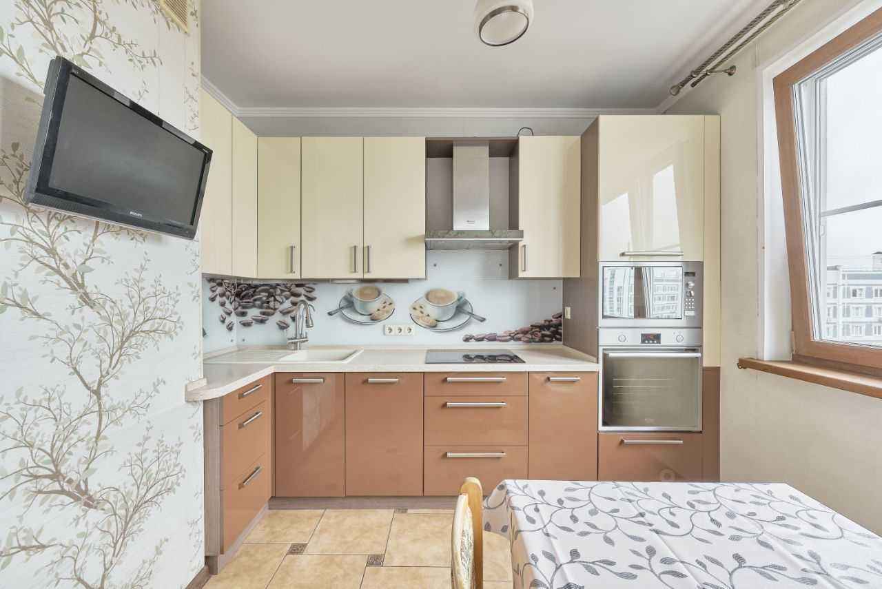 3-комнатная квартира, 76 м² — фотография 2