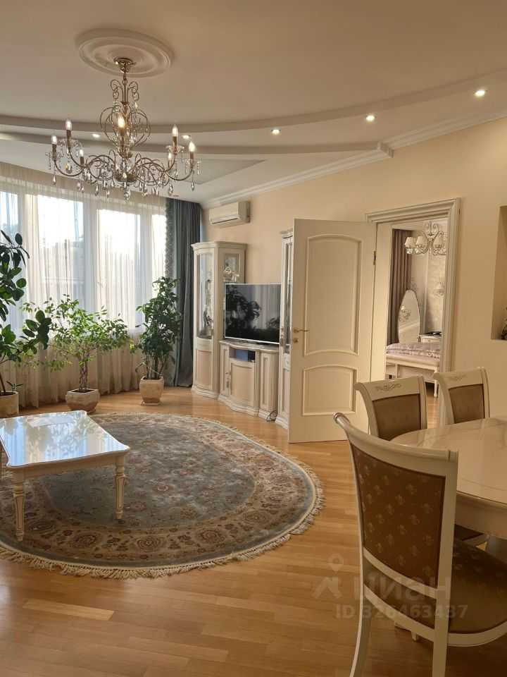 4-комнатная квартира, 165 м² — фотография 2