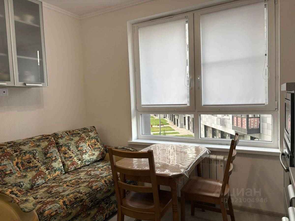 2-комнатная квартира, 56 м² — фотография 2
