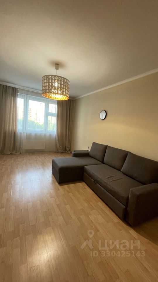 1-комнатная квартира, 42 м² — фотография 2