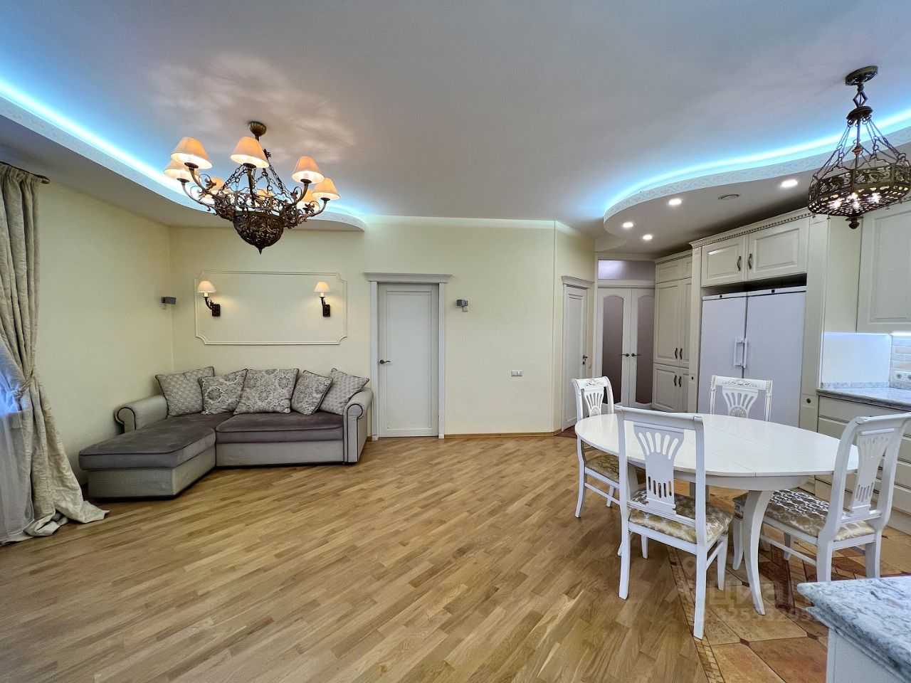 4-комнатная квартира, 130 м² — фотография 3