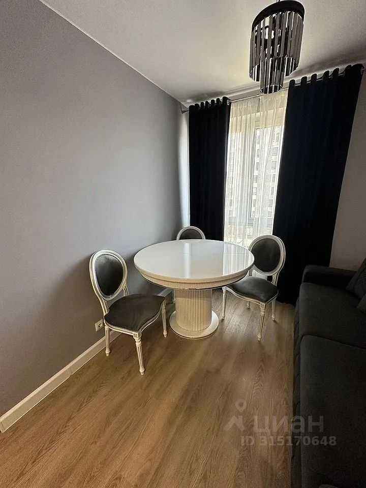 2-комнатная квартира, 40 м² — фотография 2