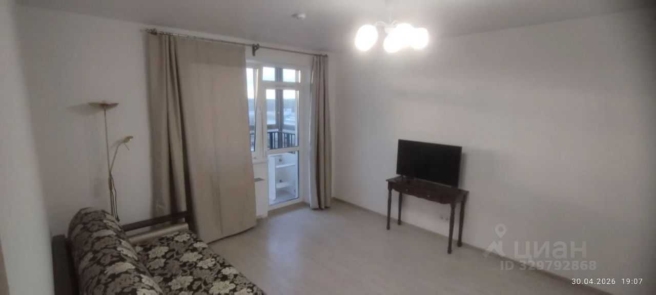 1-комнатная квартира, 38,6 м² — фотография 2