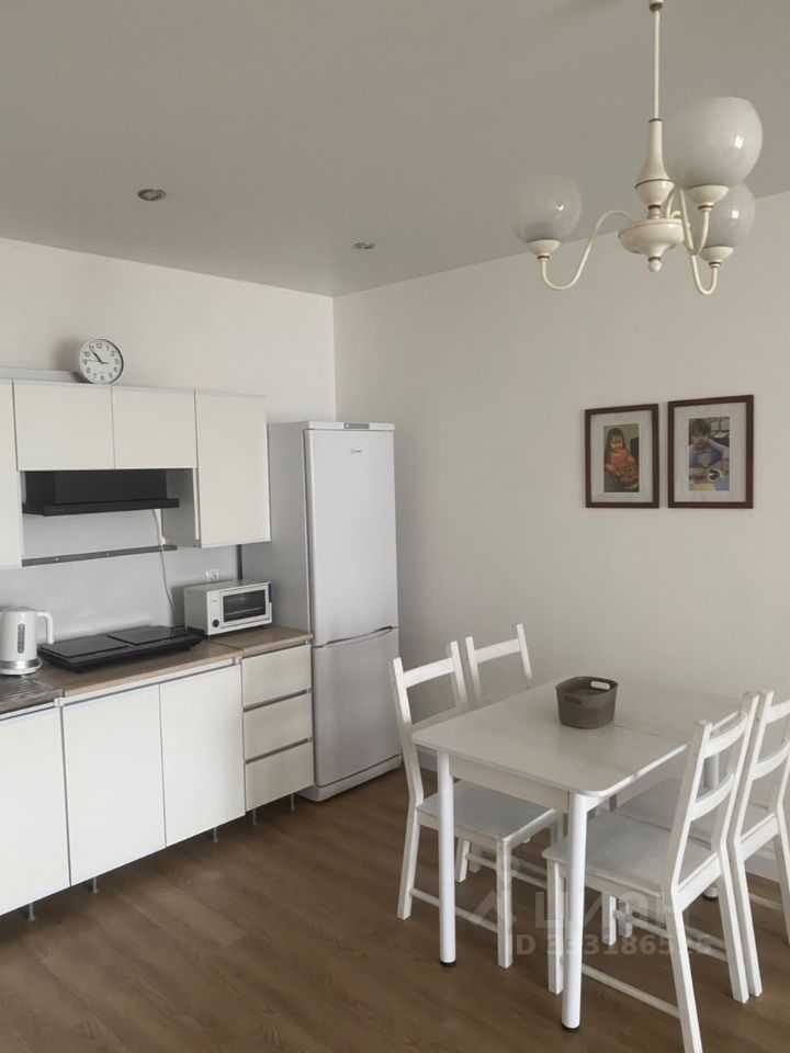 4-комнатная квартира, 86 м² — фотография 2