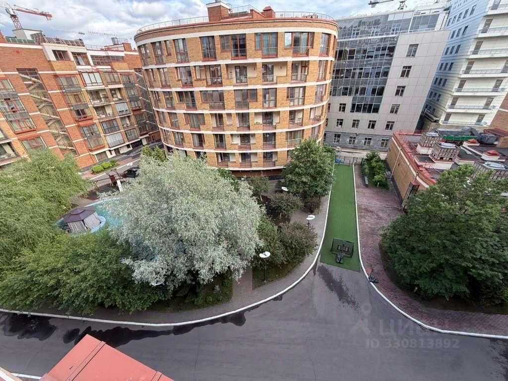 3-комнатная квартира, 133 м² — фотография 2