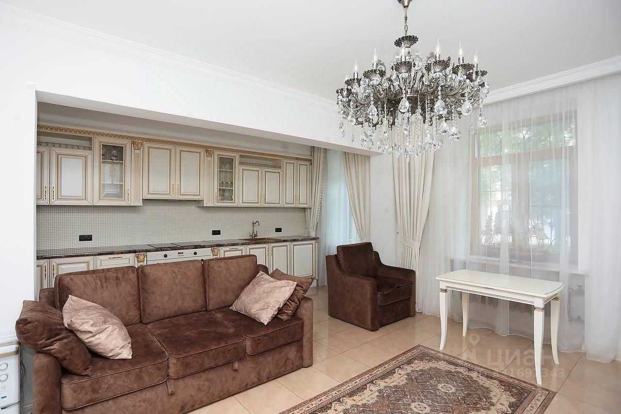 2-комнатная квартира, 81 м²