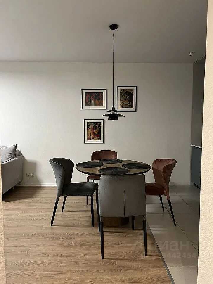 4-комнатная квартира, 96 м² — фотография 3