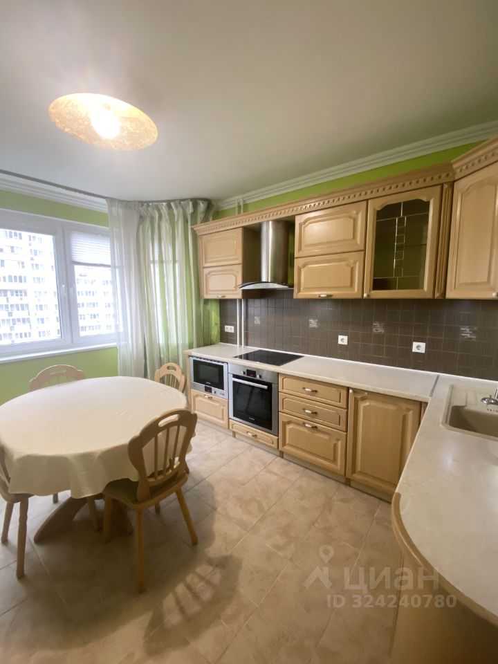 2-комнатная квартира, 65 м² — фотография 3