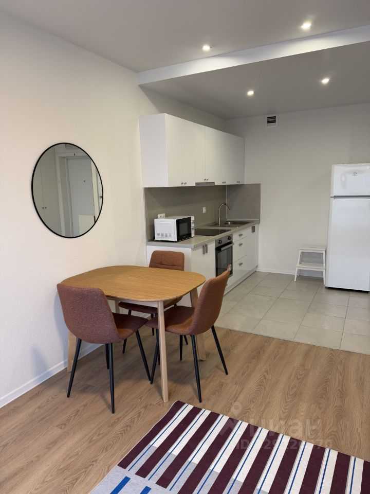 1-комнатная квартира, 38 м² — фотография 2