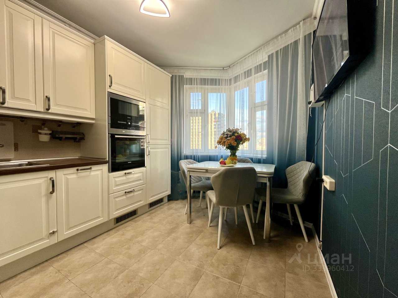2-комнатная квартира, 56 м² — фотография 2