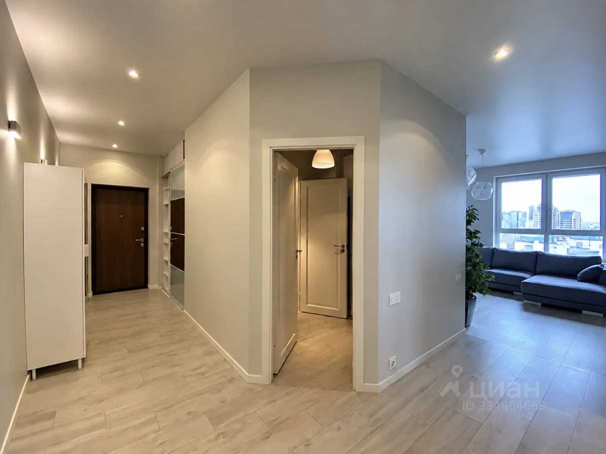 4-комнатная квартира, 104 м² — фотография 2
