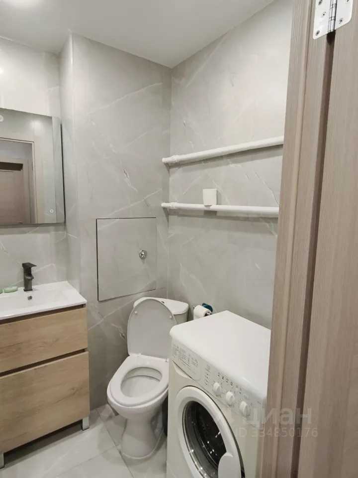 1-комнатная квартира, 35,9 м² — фотография 2
