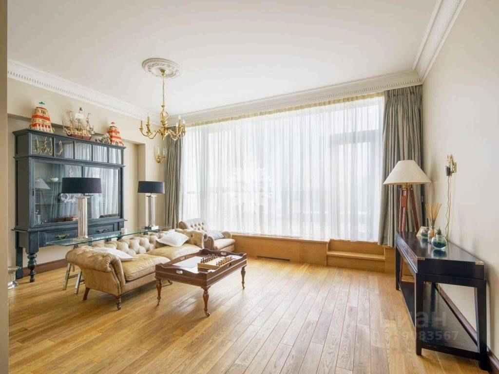 4-комнатная квартира, 160 м² — фотография 2