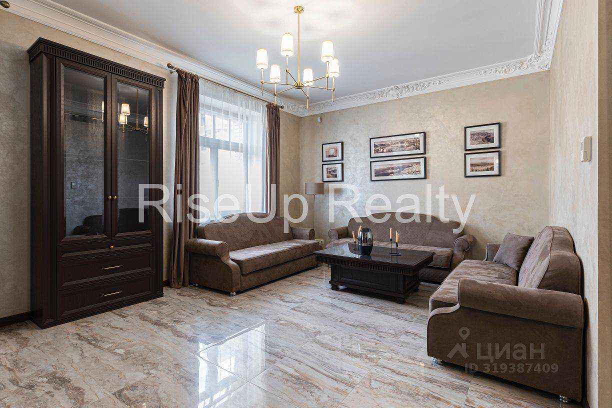 3-комнатная квартира, 232 м² — фотография 2