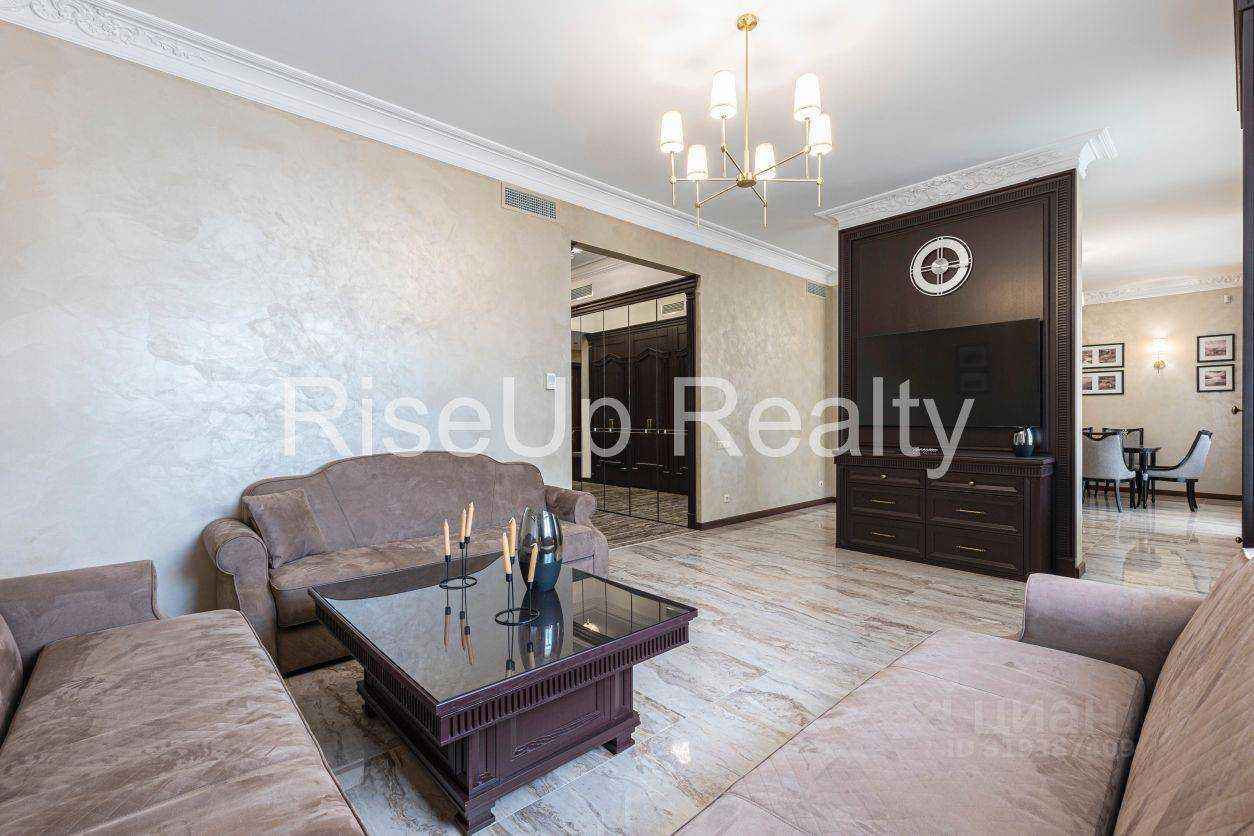 3-комнатная квартира, 232 м² — фотография 3