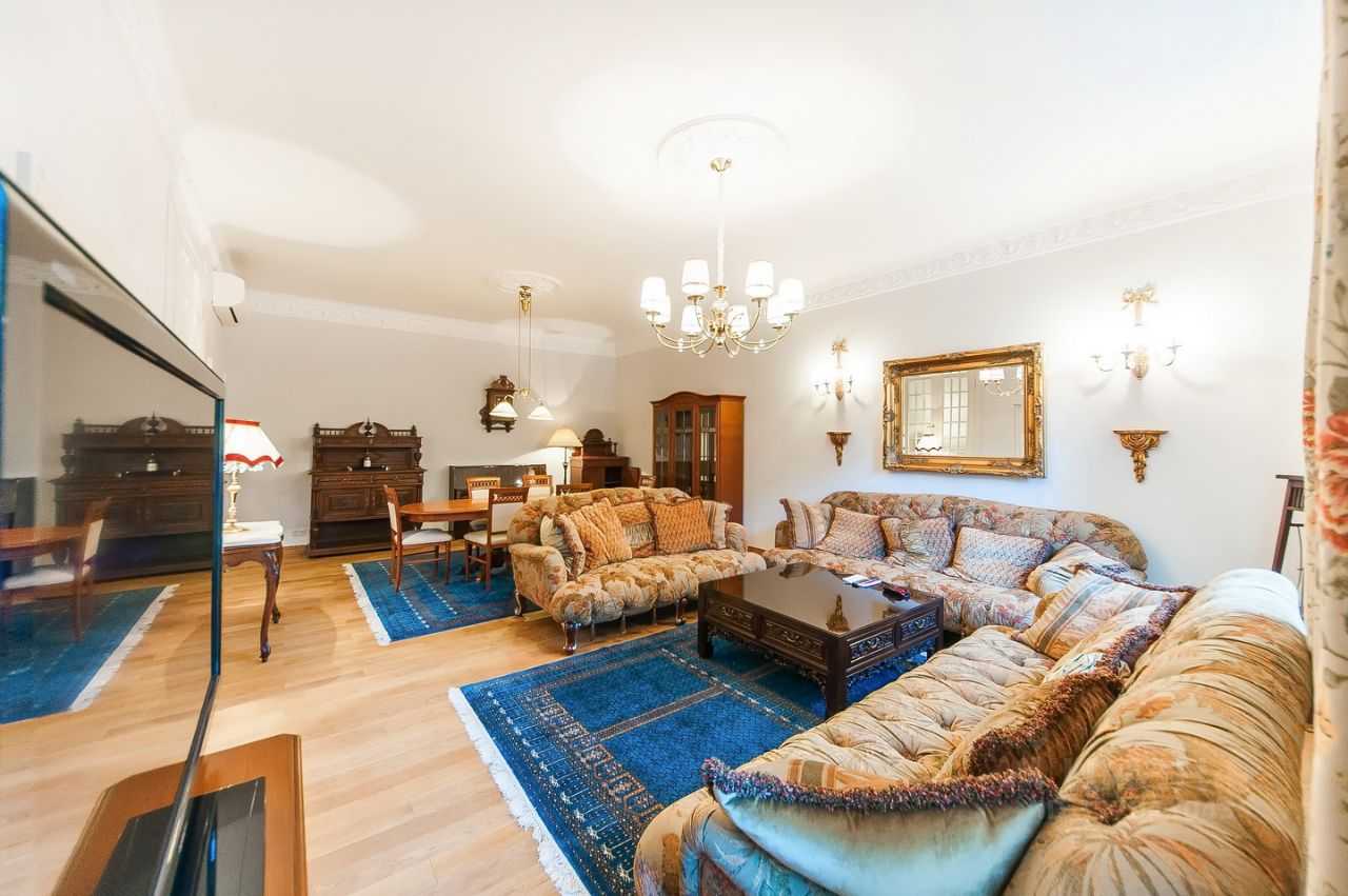 4-комнатная квартира, 175 м²