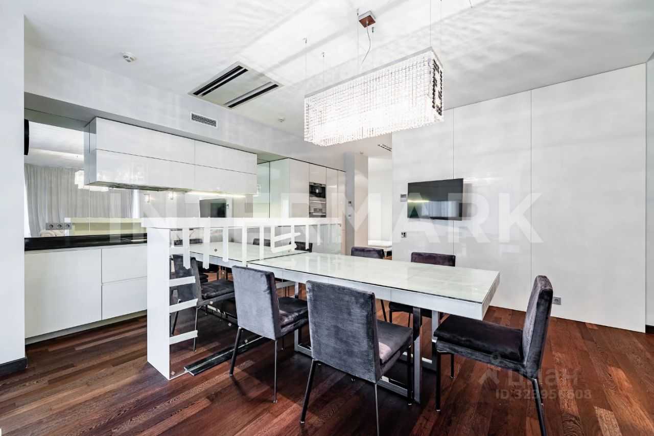 3-комнатная квартира, 170 м² — фотография 2