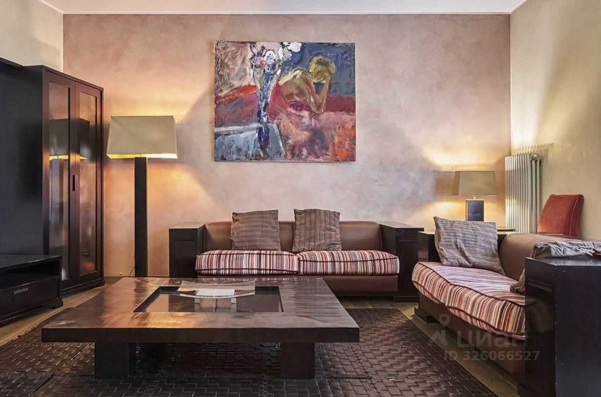 4-комнатная квартира, 160 м² — фотография 2