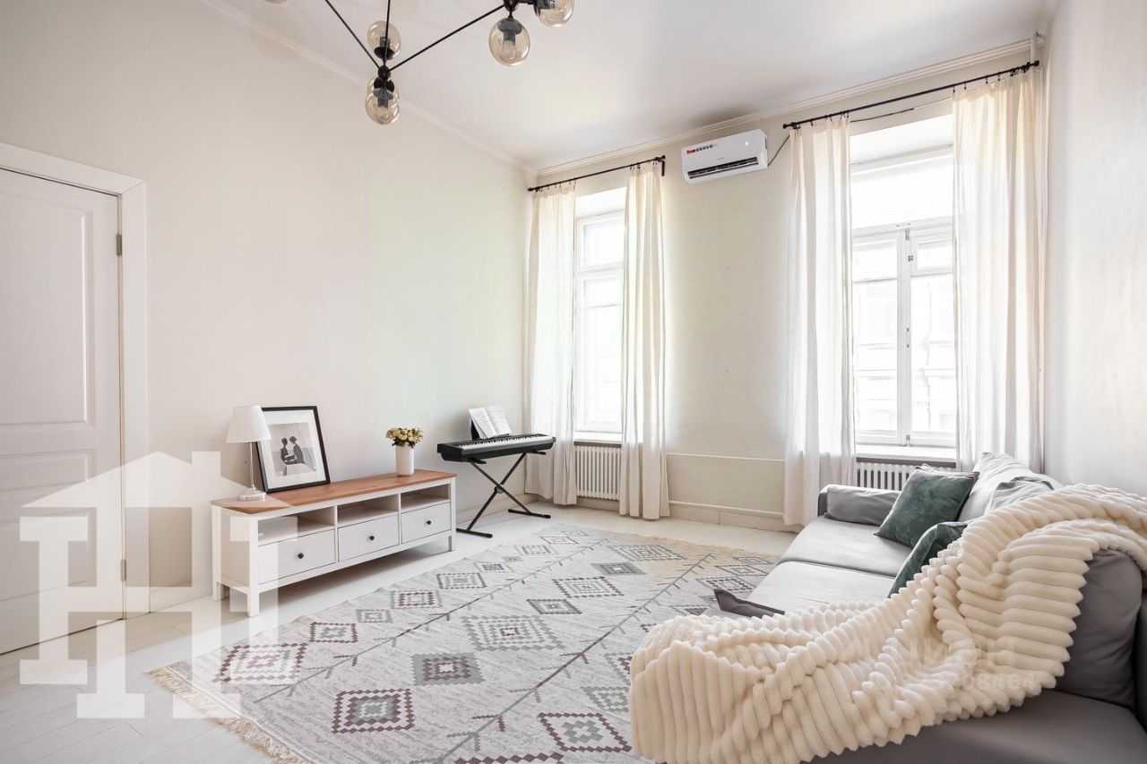 2-комнатная квартира, 85 м² — фотография 2