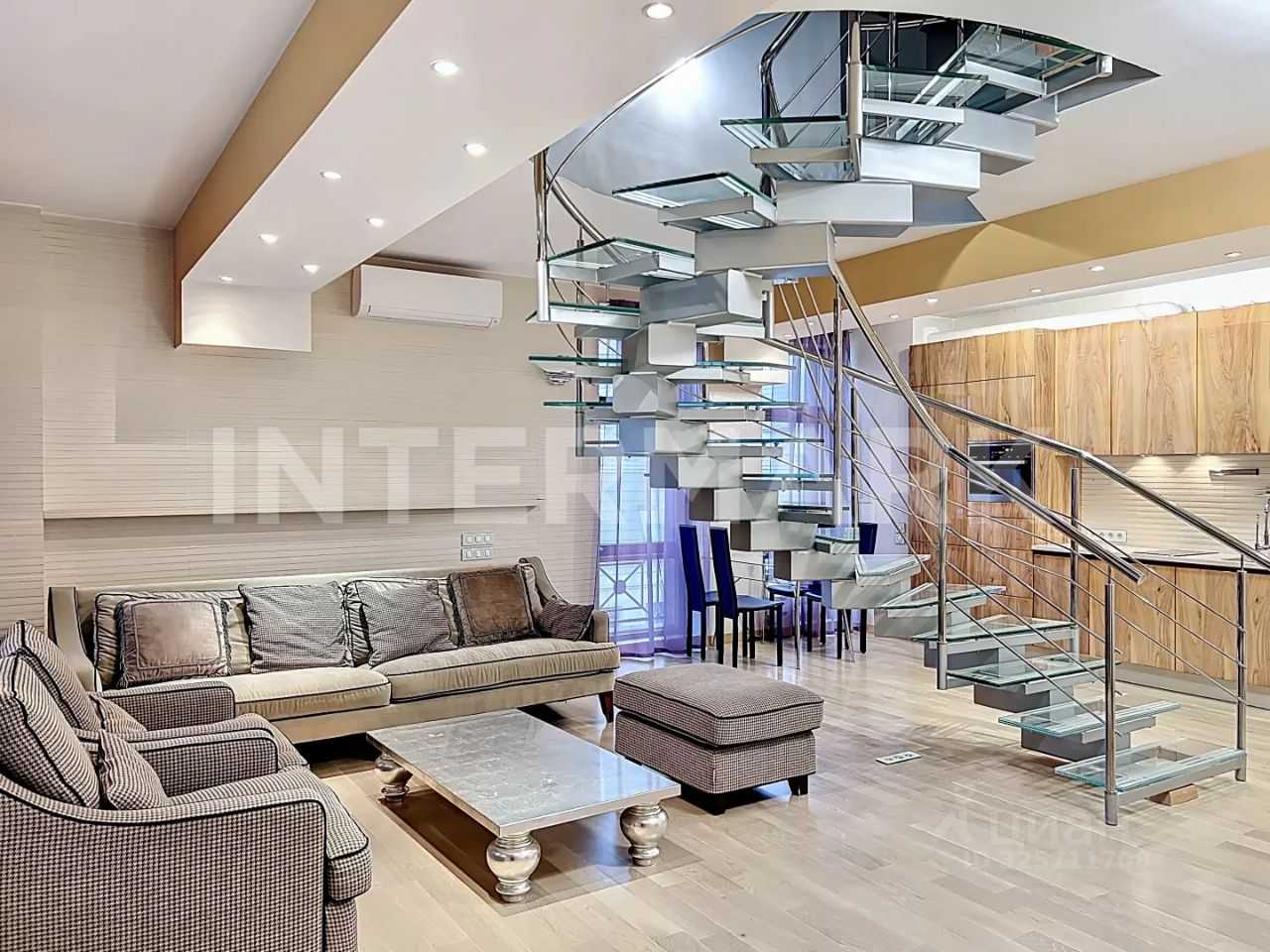3-комнатная квартира, 124 м² — фотография 2