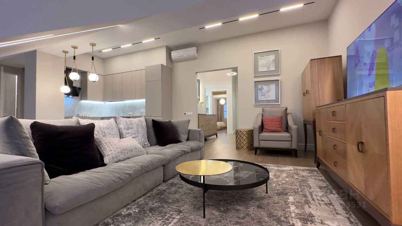 3-комнатная квартира, 110 м² — фотография 3