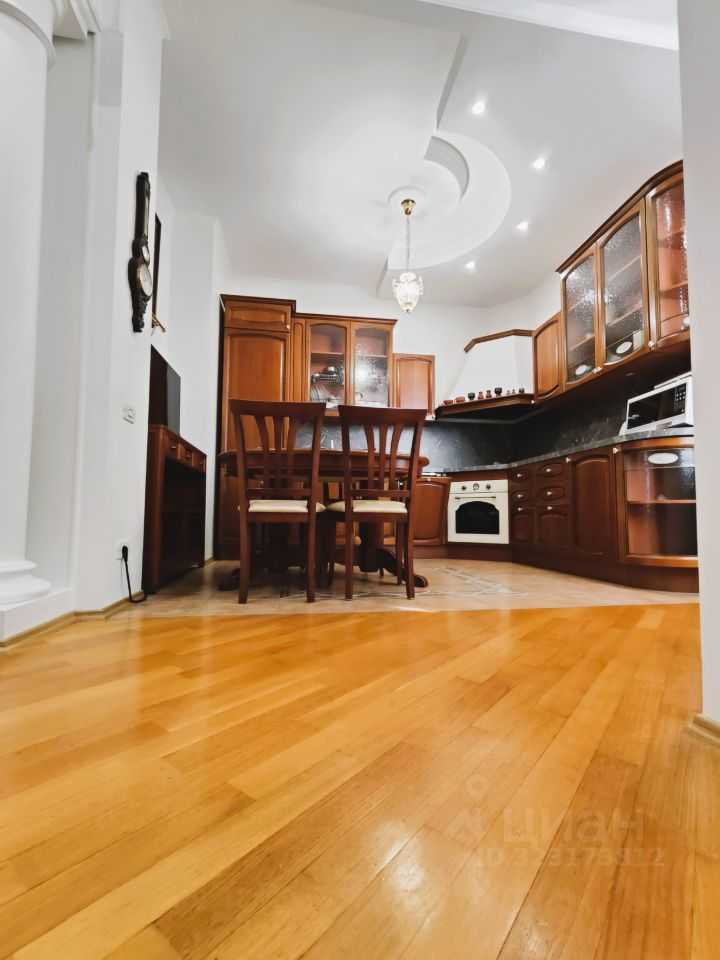 4-комнатная квартира, 100 м²