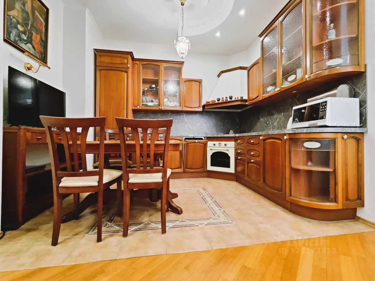 4-комнатная квартира, 100 м² — фотография 2
