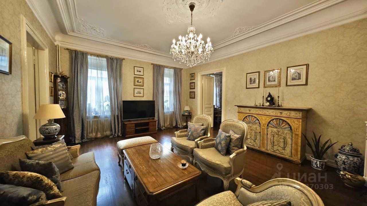 5-комнатная квартира, 155 м²