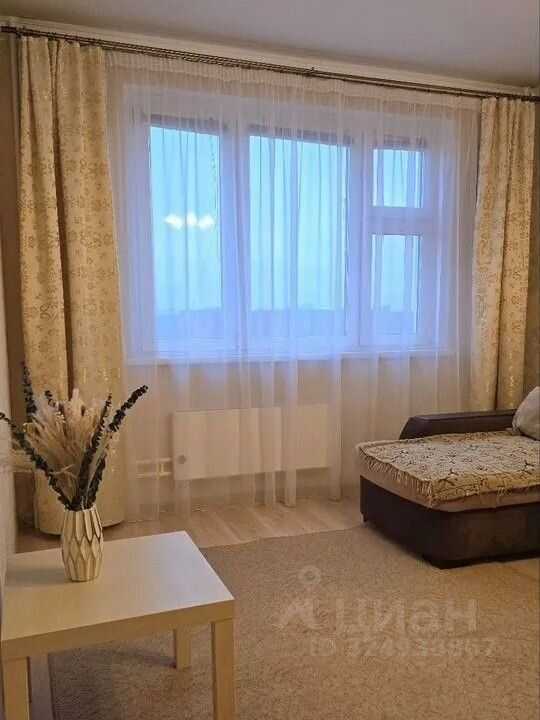 1-комнатная квартира, 45 м² — фотография 2
