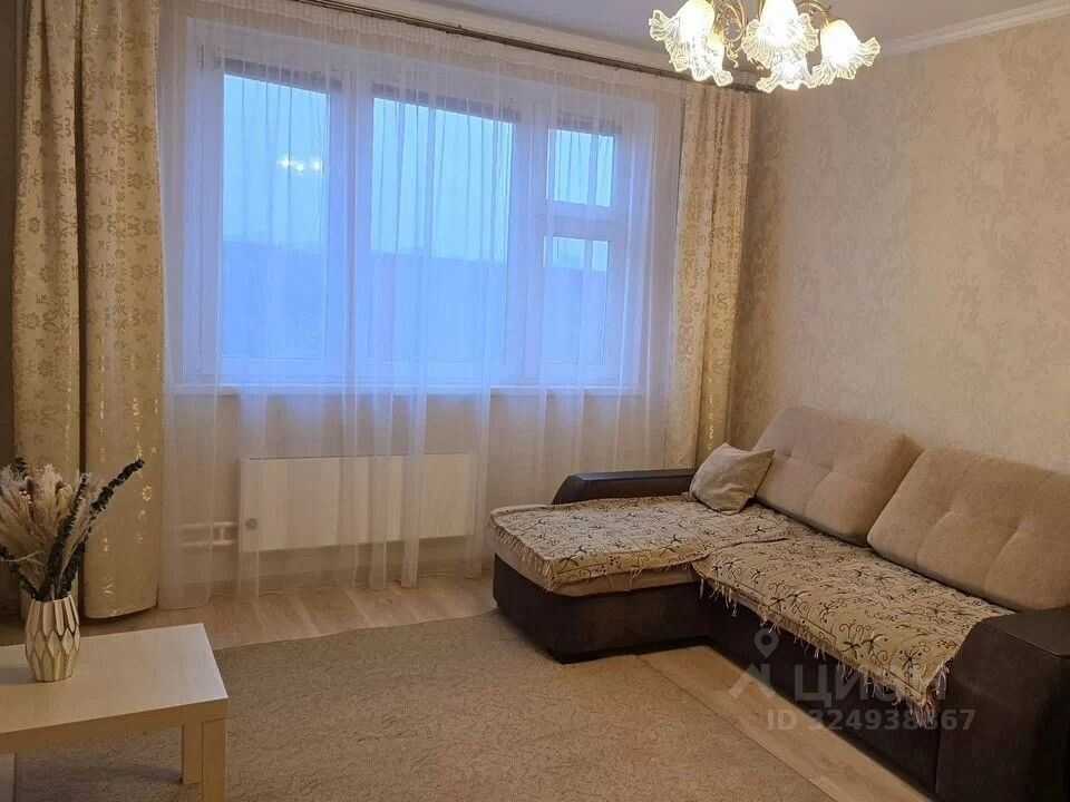 1-комнатная квартира, 45 м² — фотография 3