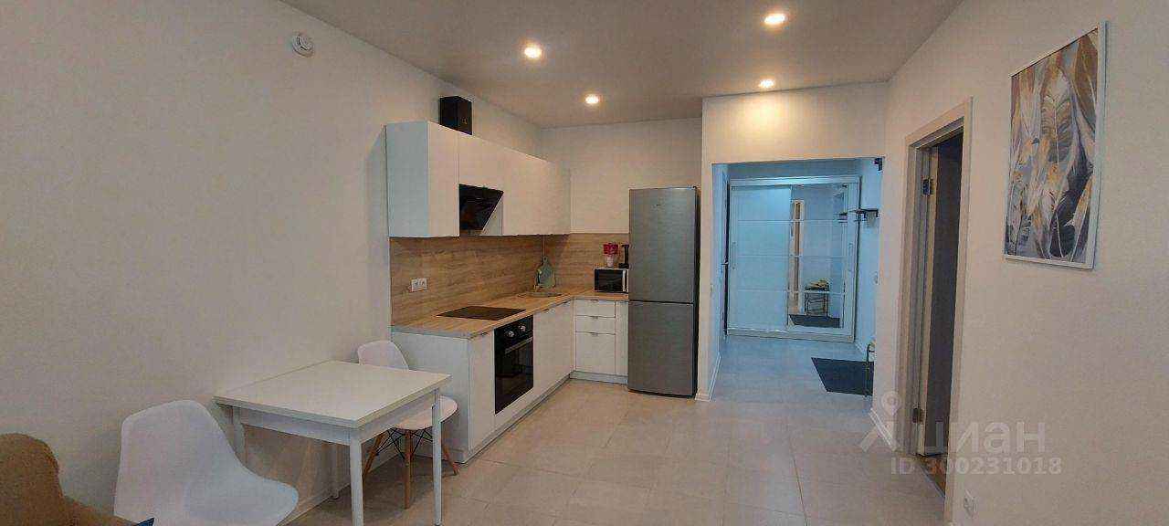 1-комнатная квартира, 42 м² — фотография 2