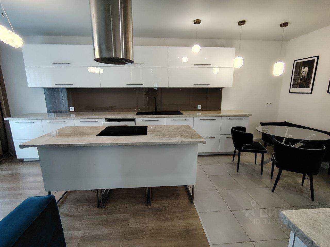 3-комнатная квартира, 80 м²