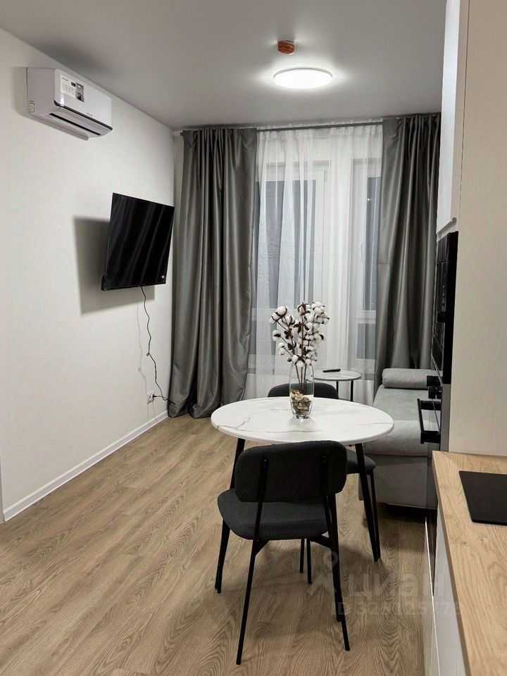 1-комнатная квартира, 37 м² — фотография 2