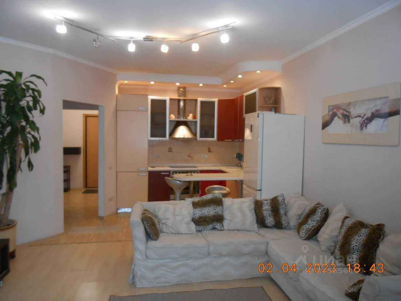 2-комнатная квартира, 65 м² — фотография 2