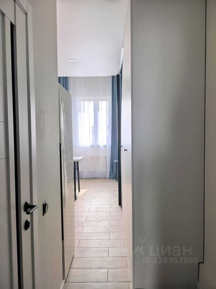 1-комнатная квартира, 32 м² — фотография 2