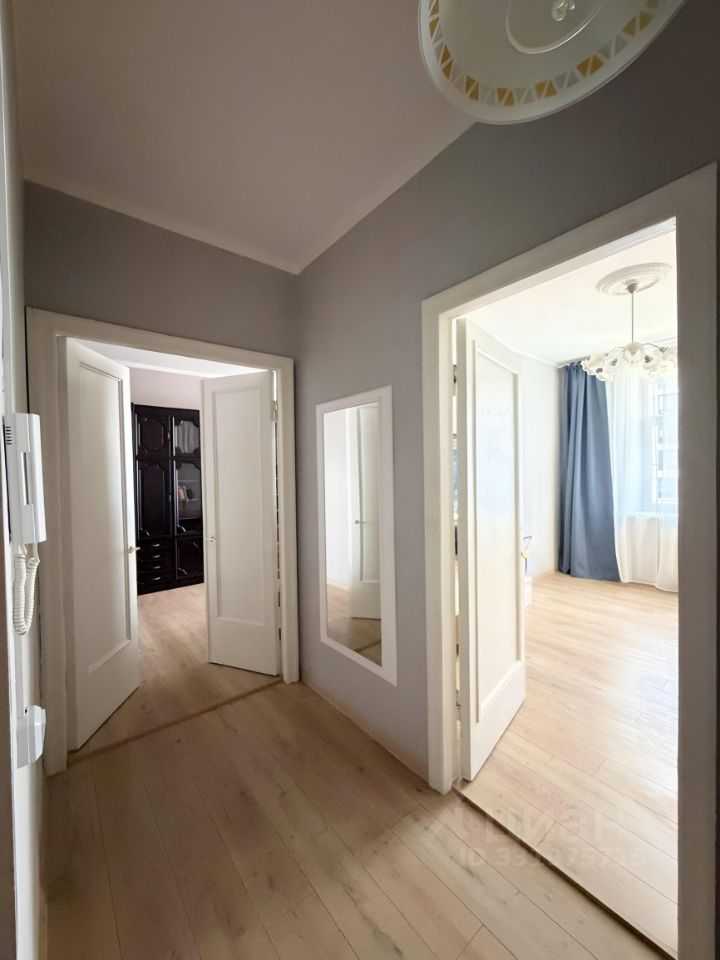 2-комнатная квартира, 54,8 м² — фотография 2