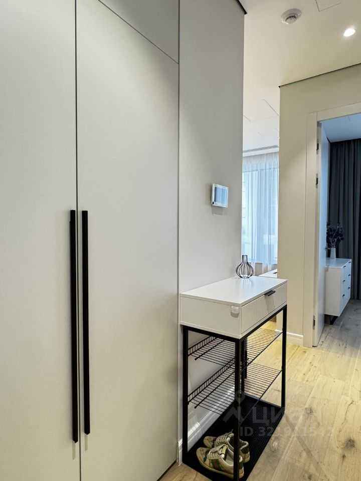 1-комнатная квартира, 42 м² — фотография 2