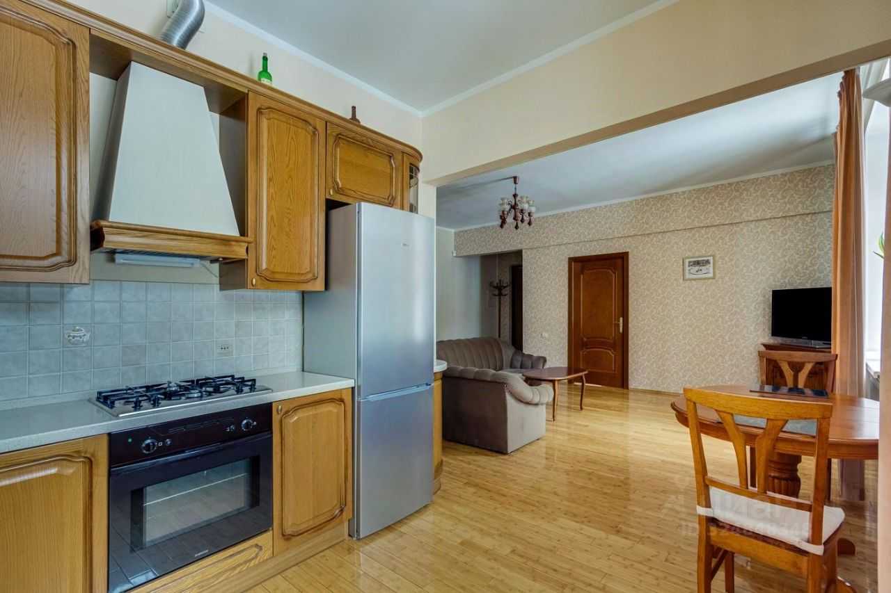 3-комнатная квартира, 80 м² — фотография 2